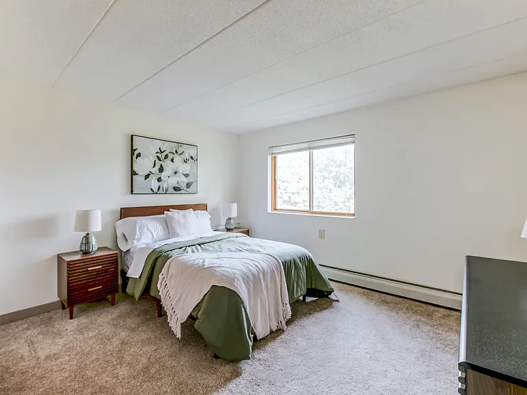 Phalen Shores — Photo 21