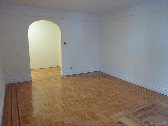 5th image of 68 E 19th St APT 2E