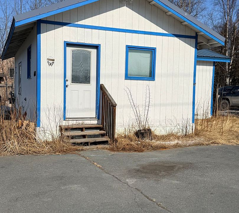1st image of 1678 N Williwaw Way