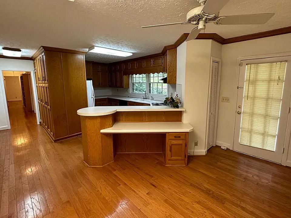 275 Lester Rd, Lawrenceville, GA 30044 Zillow