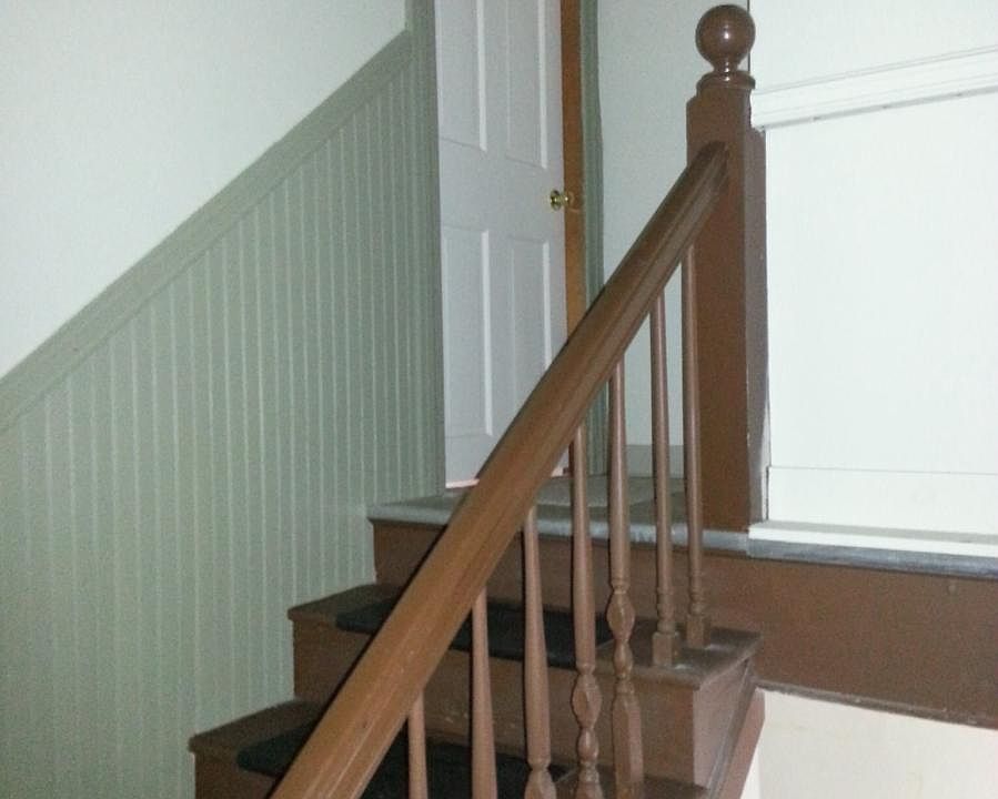 Stairwell Up