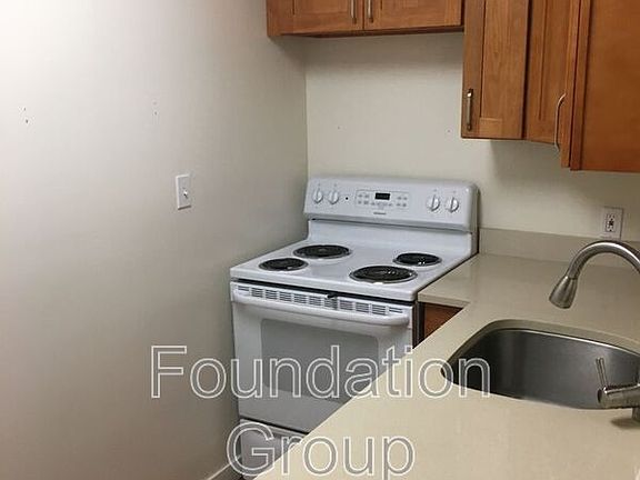 5th image of 4238 27th Ave W