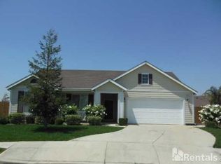 2870 Walton Ave, Sanger, CA