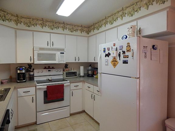 5th image of 3375 NW 47th Ave