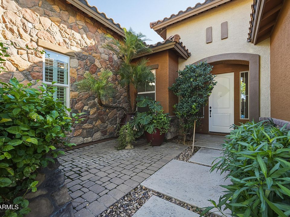 1st image of 3739 E Enrose Street