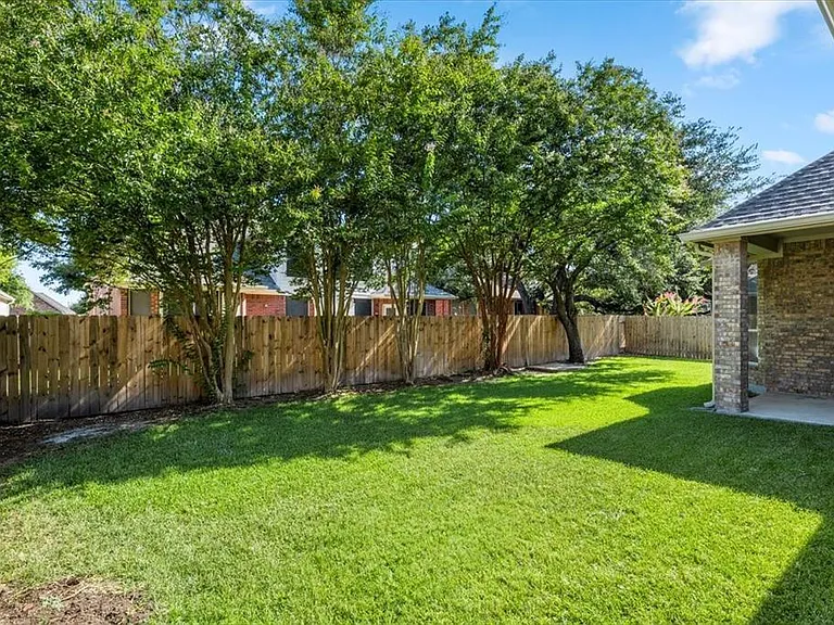 2127 Clear Lake Pl — Photo 34