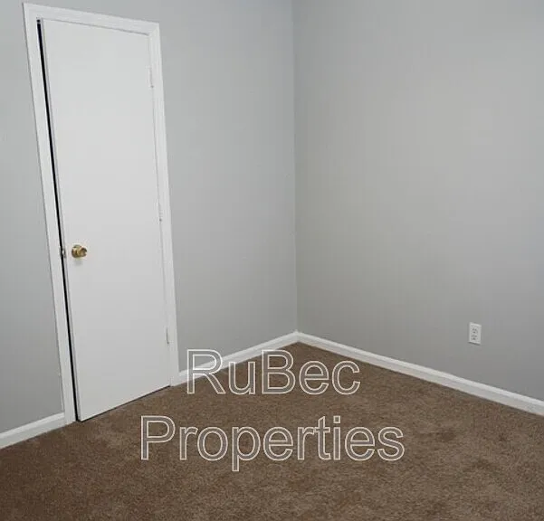 458 S Weldon St — Photo 9
