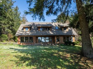 2705 Netarts Bay Dr, Tillamook, OR 97141