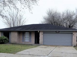 8404 Bandridge Rd, La Porte, TX 77571