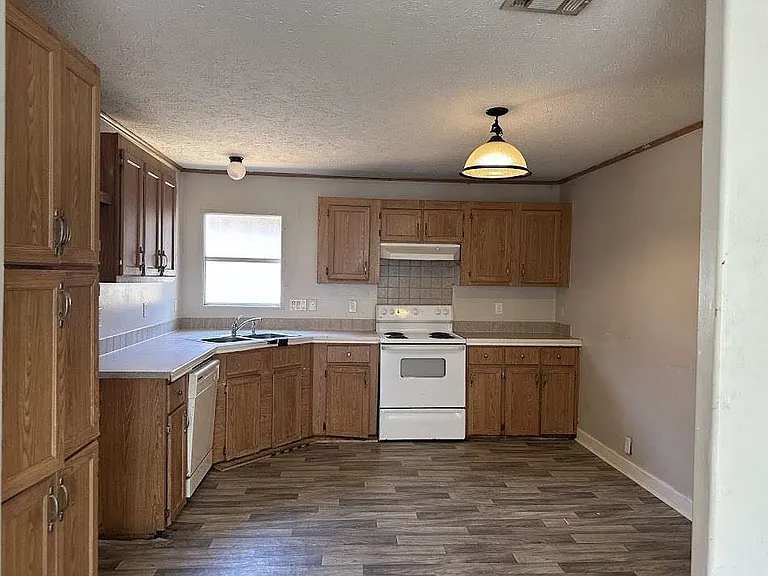 11919 Kingslake Forest Dr #11919 — Photo 8
