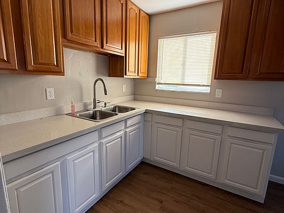 4th image of 1436 71st Ave APT A