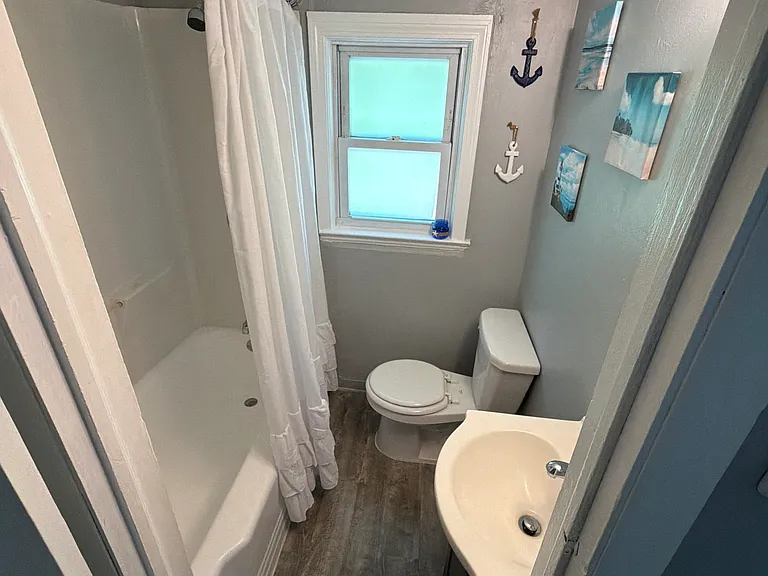 182 Woodland St — Photo 14