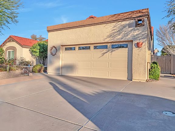 4th image of 9004 E Corrine Dr