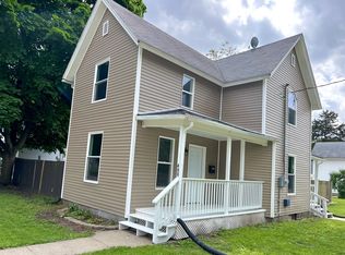 400 Galt Ave, Rock Falls, IL 61071