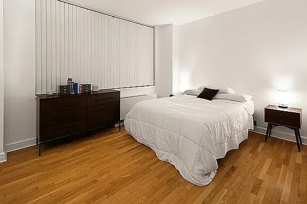 Rented by Corcoran | media 4