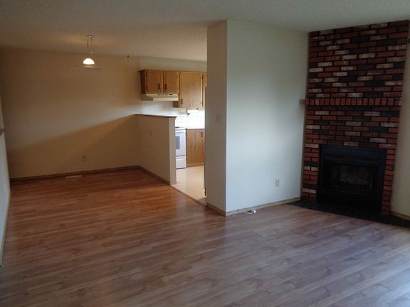 3rd image of 14409 23rd St NW