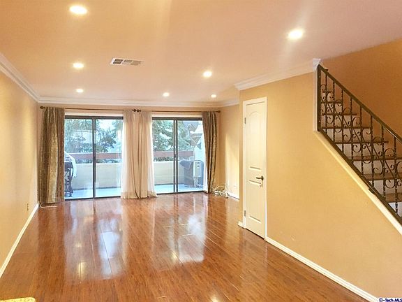 4th image of 350 Burchett St APT 219