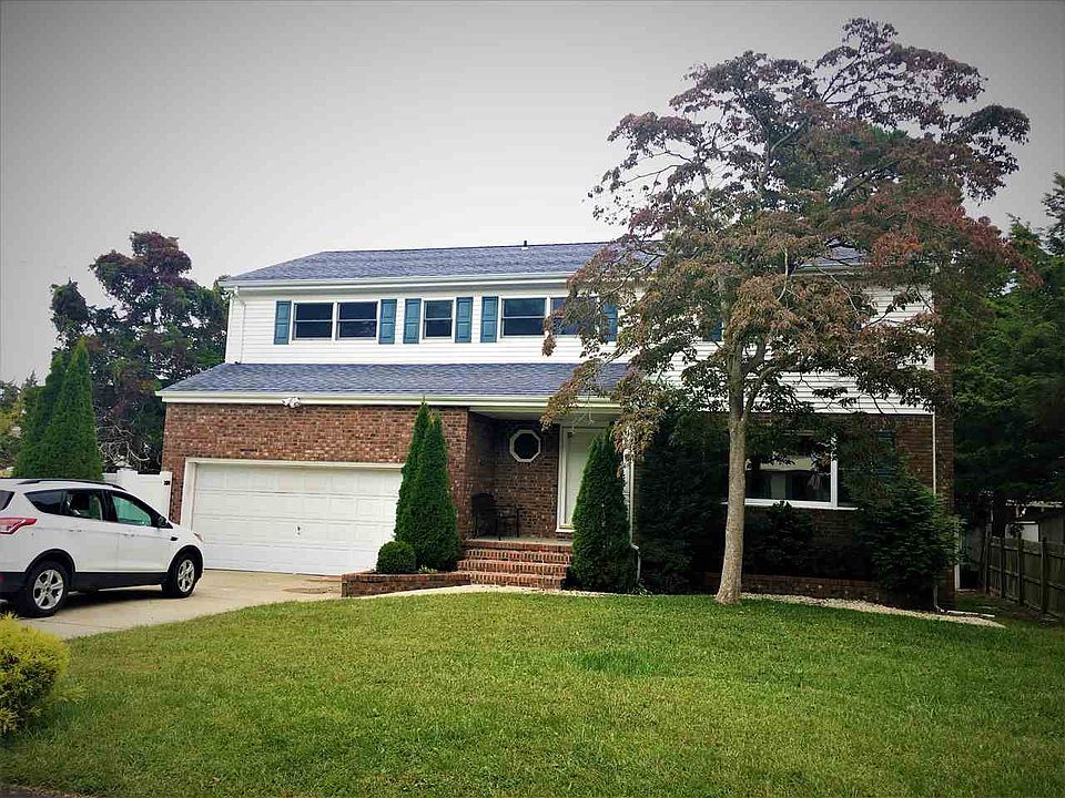 1st image of 41 Ventnor Ave