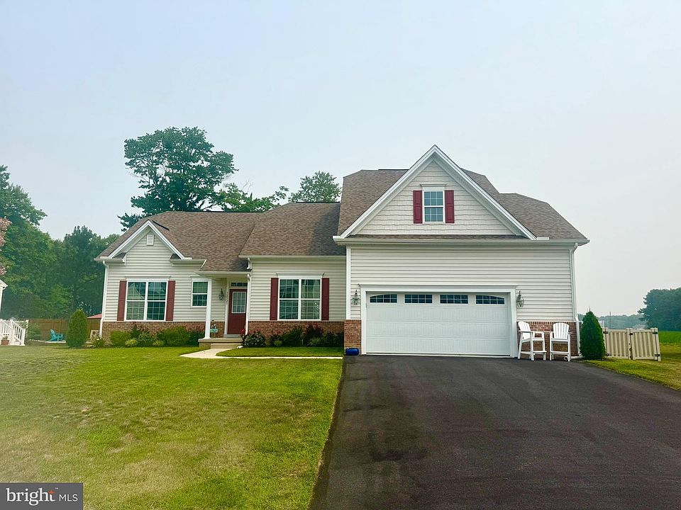 1st image of 38523 Blue Hen Dr