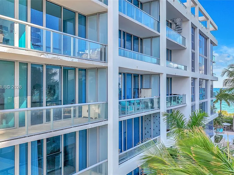 6799 Collins Ave #309 — Photo 33