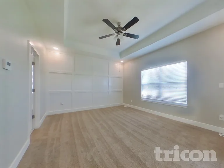 11235 N Bristol Ave — Photo 6
