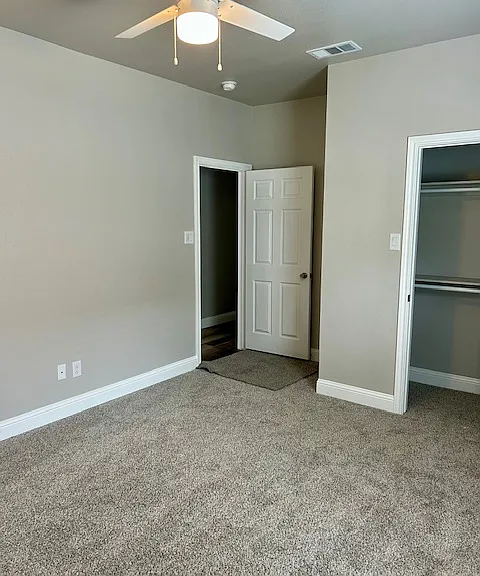 2211 Wellington St — Photo 3