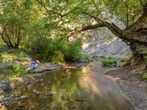 15740 Forest Hill Dr, Boulder Creek, CA 95006