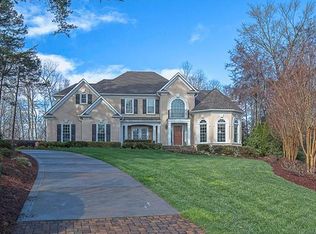 19007 Hodestone Mews Ct, Davidson, NC 28036