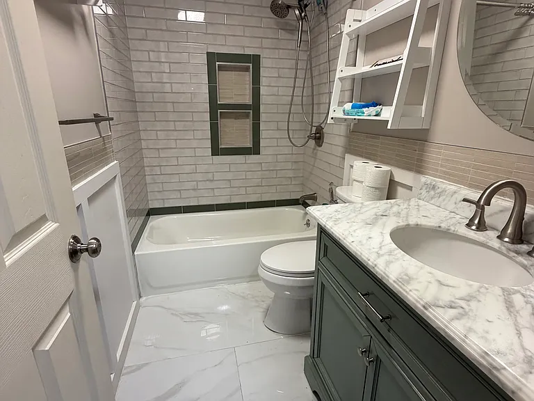 1250 N Broad St #C1 — Photo 6