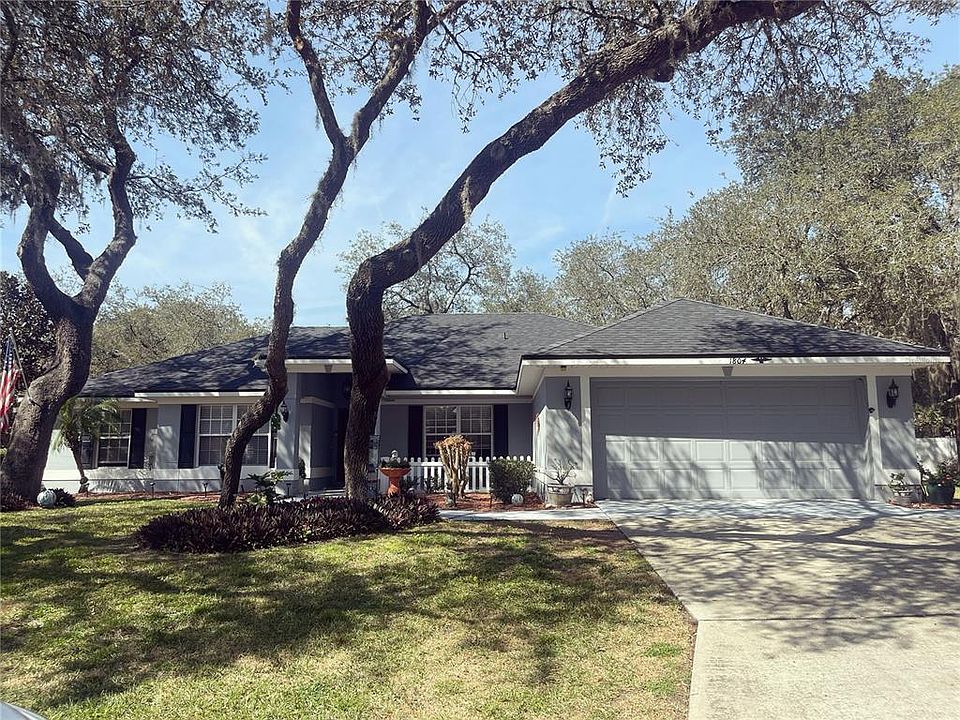 1st image of 1804 FARRINGTON DRIVE