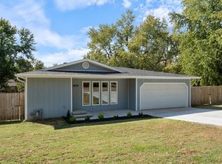 2029 W Lawson St, Fayetteville, AR 72703