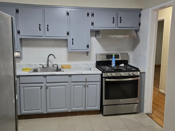 (undisclosed Address), North Baldwin, NY 11510