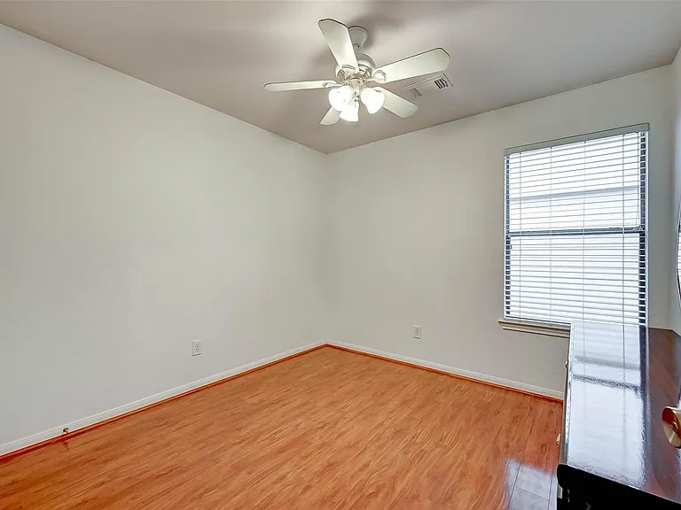 3522 Samuel Adams Ln — Photo 29