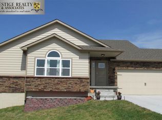 404 Allen Ln, Saint George, KS 66535