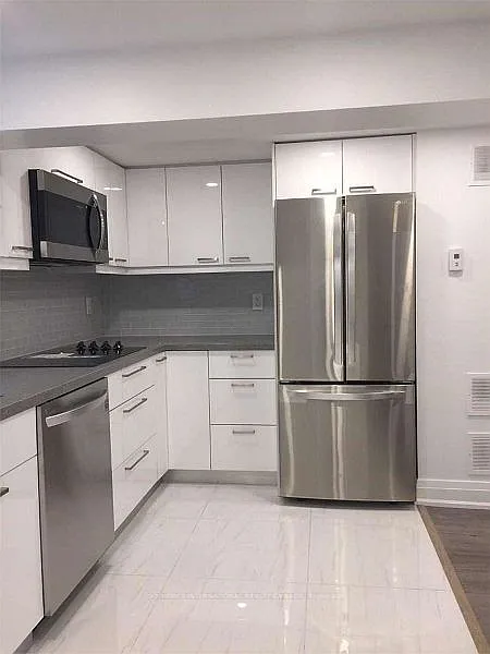 Building Photo - 340 Kenilworth Ave #B