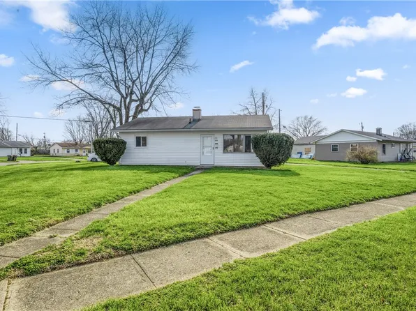 855 Boylan Dr, Xenia, OH 45385