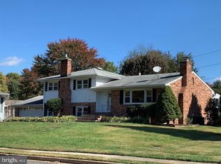 503 Devonshire Dr NE, Vienna, VA 22180