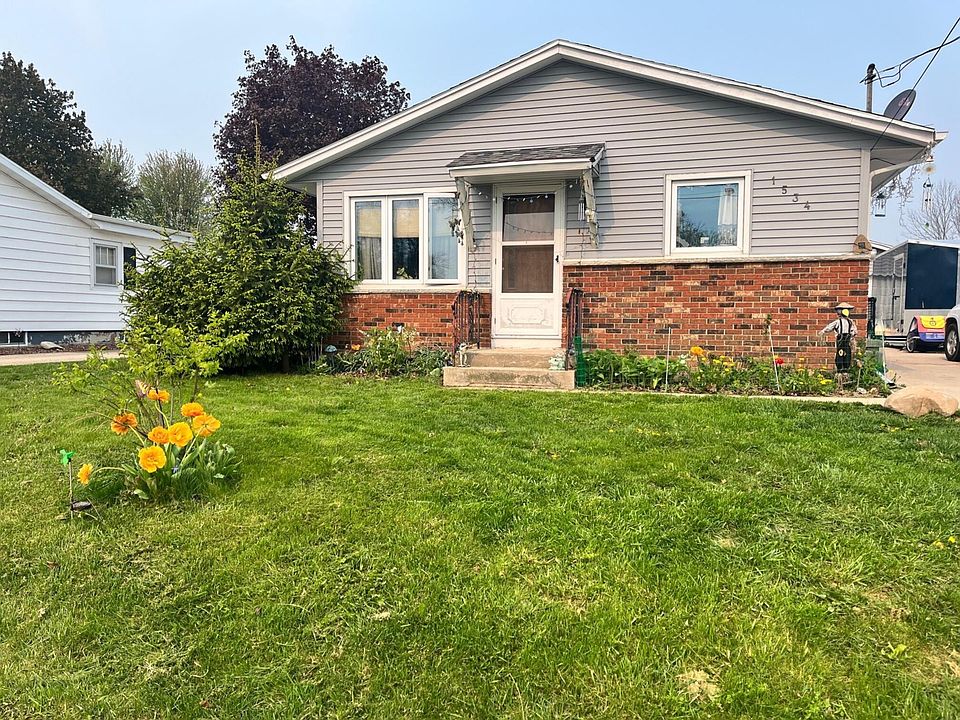 1st image of 1534 S 36th St