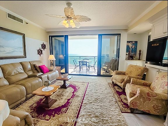 3rd image of 8271 Gulf Blvd APT 1207