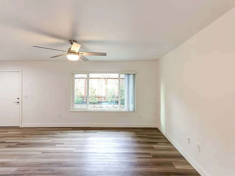 2310 Buena Vista Ave #2334 — Photo 36