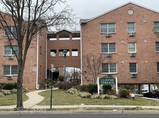 164 Clinton Pl APT 1E, Hackensack, NJ 07601
