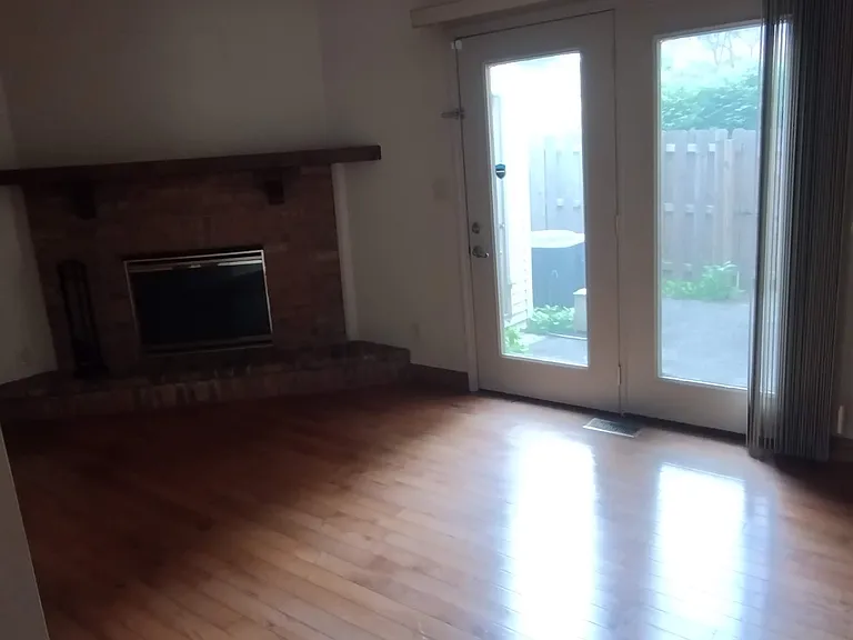 1292 Gray Hawk Rd — Photo 9