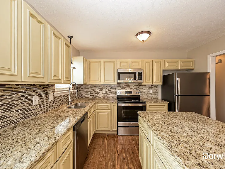 1060 Windtree Trce — Photo 5