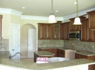 3325 Williams Rd, Matthews, NC 28105