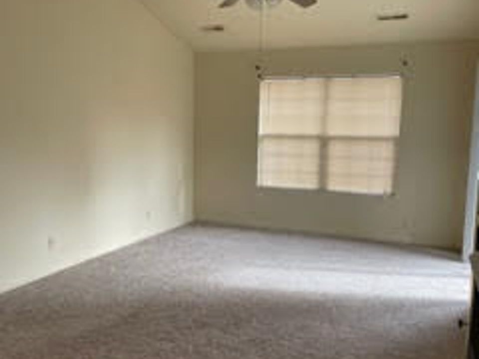1st image of 912 W Loire Ct #665