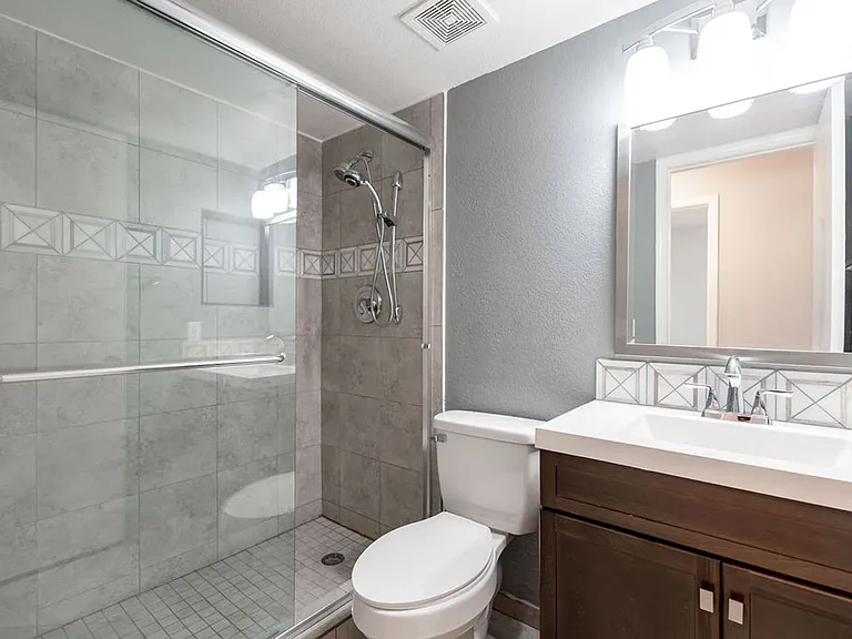 1109 Devon Downs Ave — Photo 20