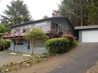 1832 SE 14th St, Lincoln City, OR