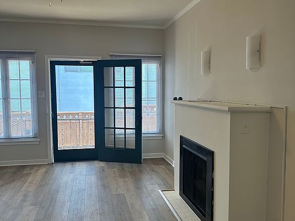 4th image of 1445 N Vista St #14455