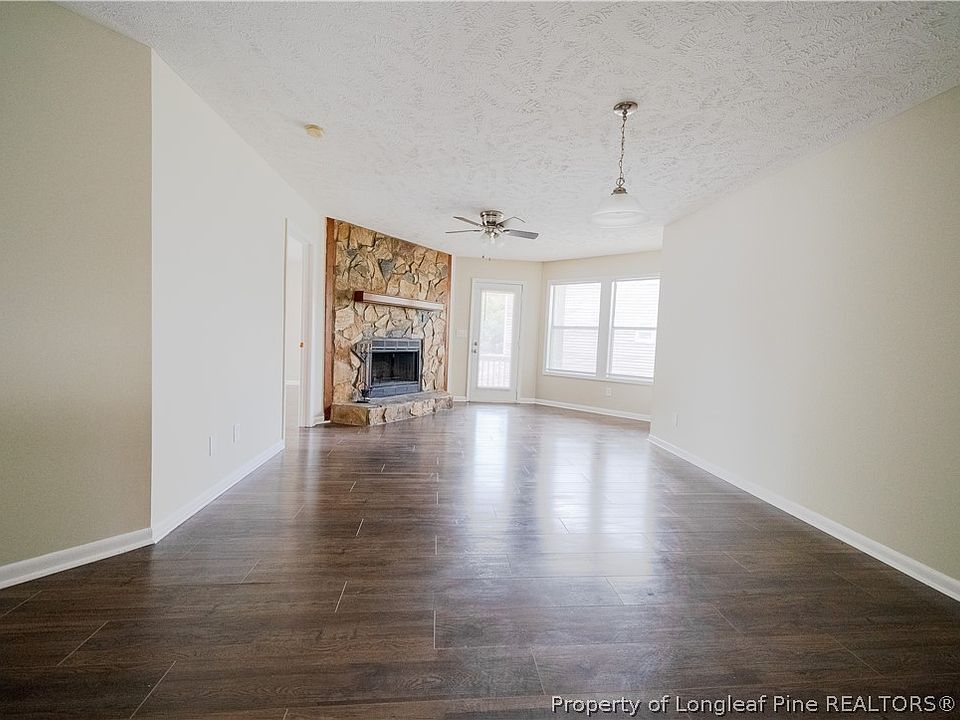 1st image of 1006 Brookhollow Dr APT 7