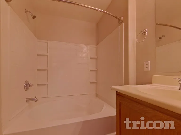 30266 W Earll Dr — Photo 7